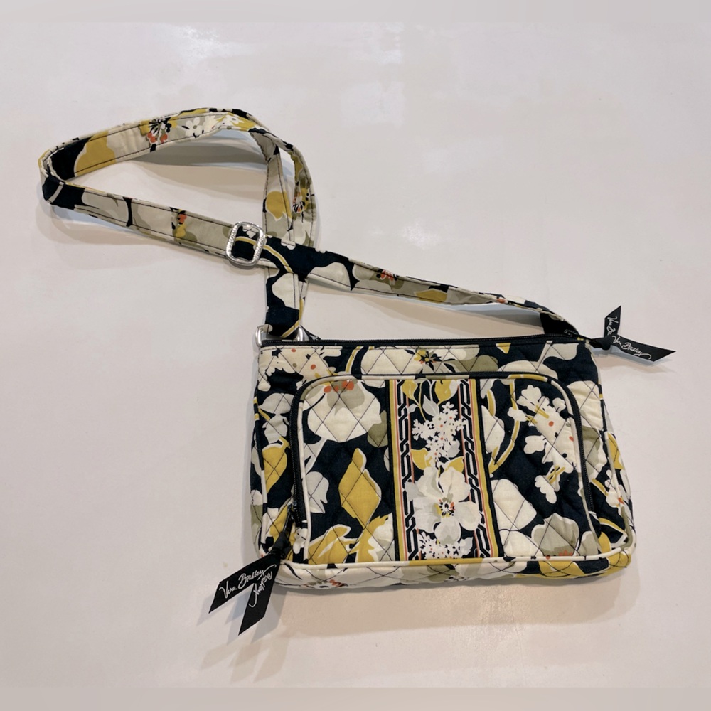 Beautiful Vera Bradly Crossbody Purse